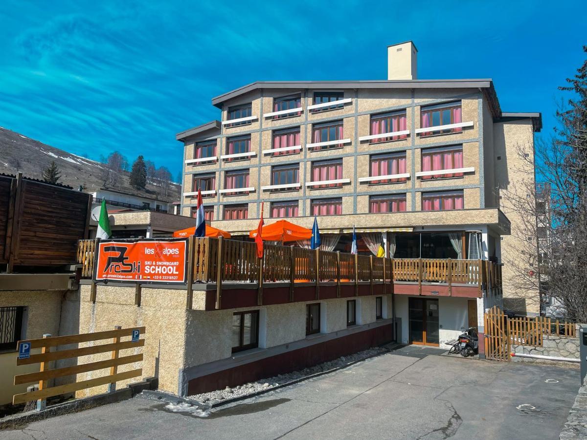 Atmosphere Hotel Les Deux Alpes Bagian luar foto
