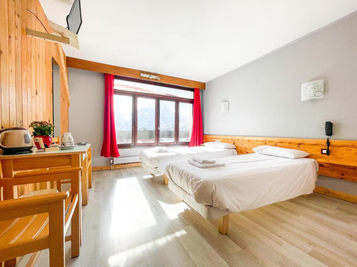 Atmosphere Hotel Les Deux Alpes Bagian luar foto