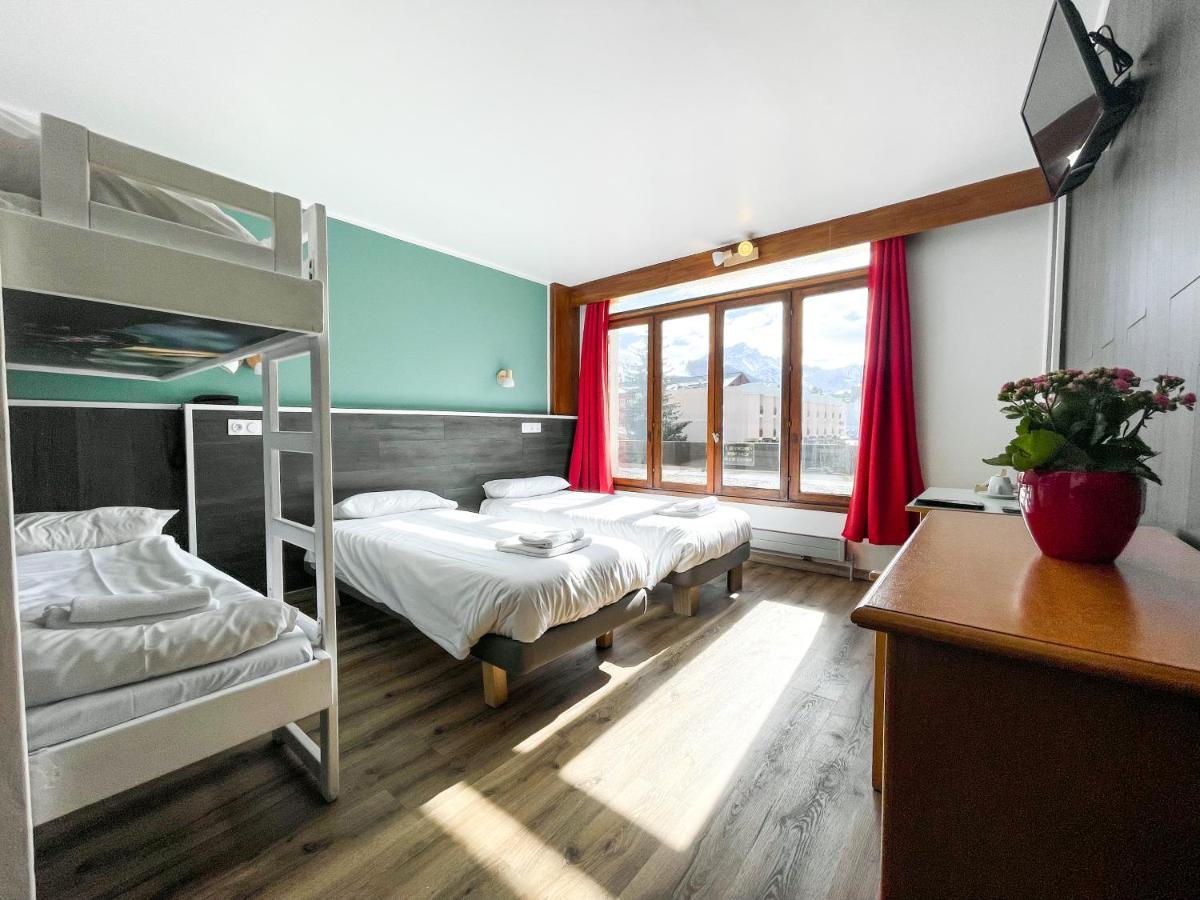 Atmosphere Hotel Les Deux Alpes Bagian luar foto