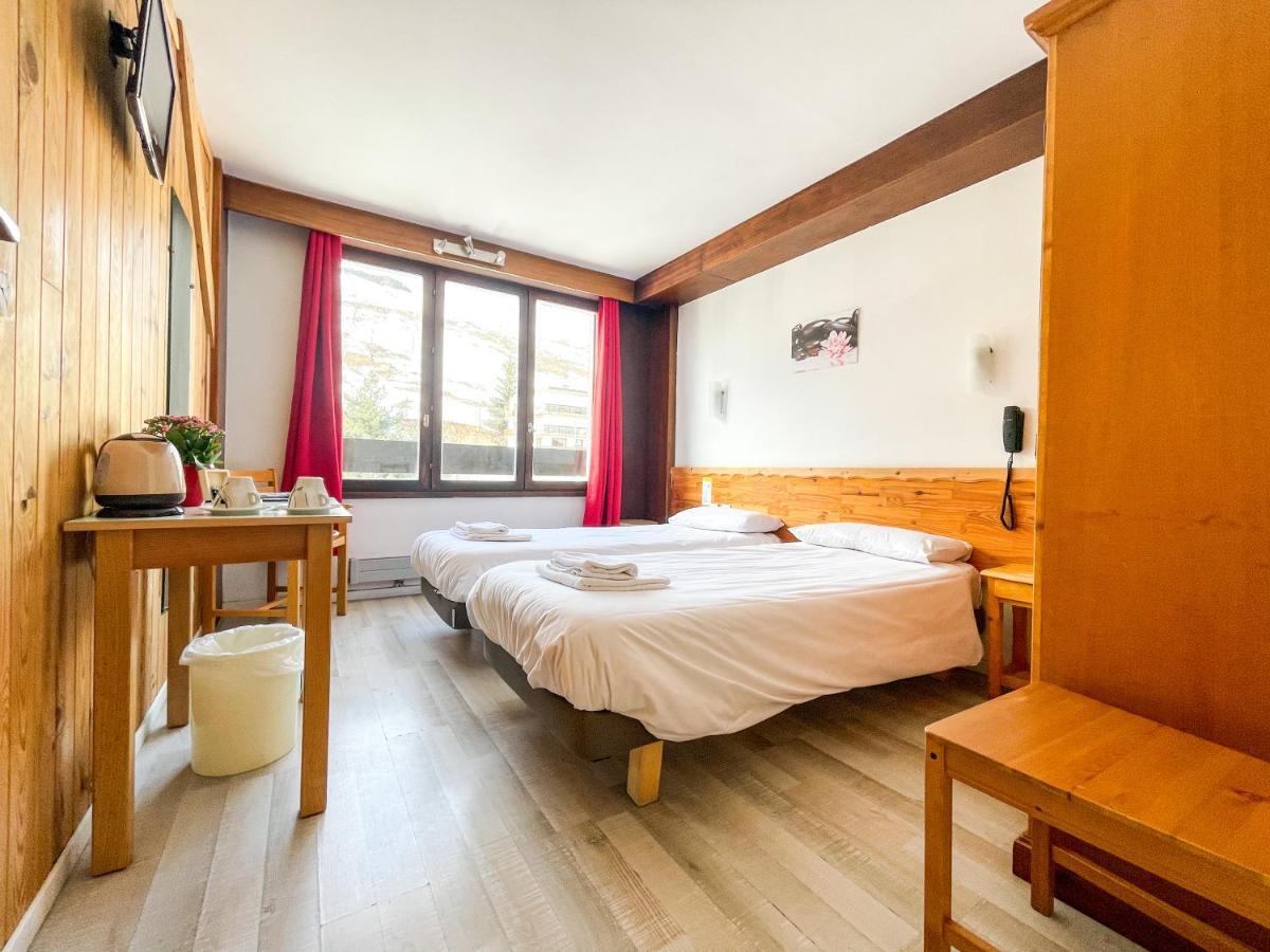 Atmosphere Hotel Les Deux Alpes Bagian luar foto