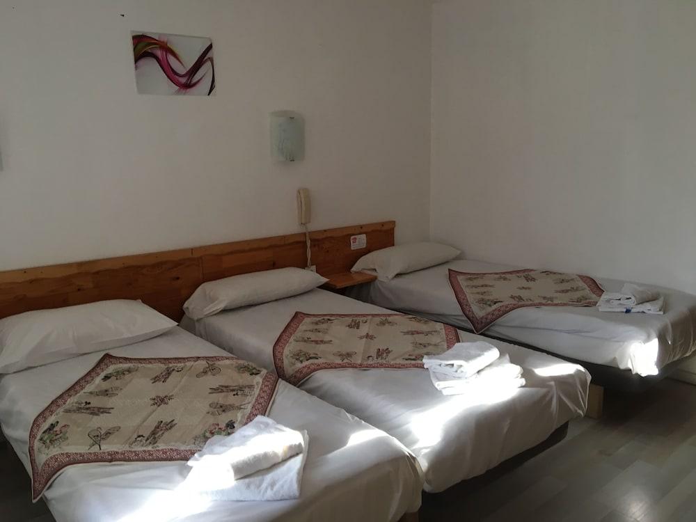 Atmosphere Hotel Les Deux Alpes Bagian luar foto