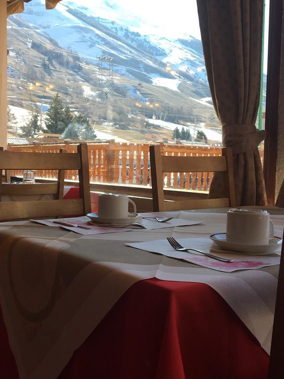 Atmosphere Hotel Les Deux Alpes Bagian luar foto