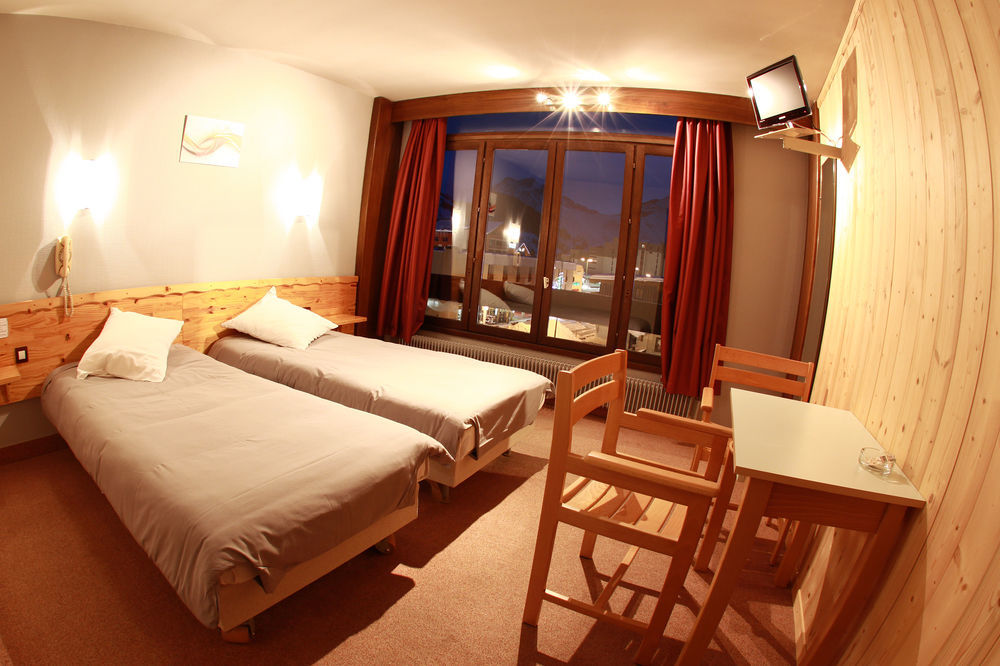 Atmosphere Hotel Les Deux Alpes Bagian luar foto
